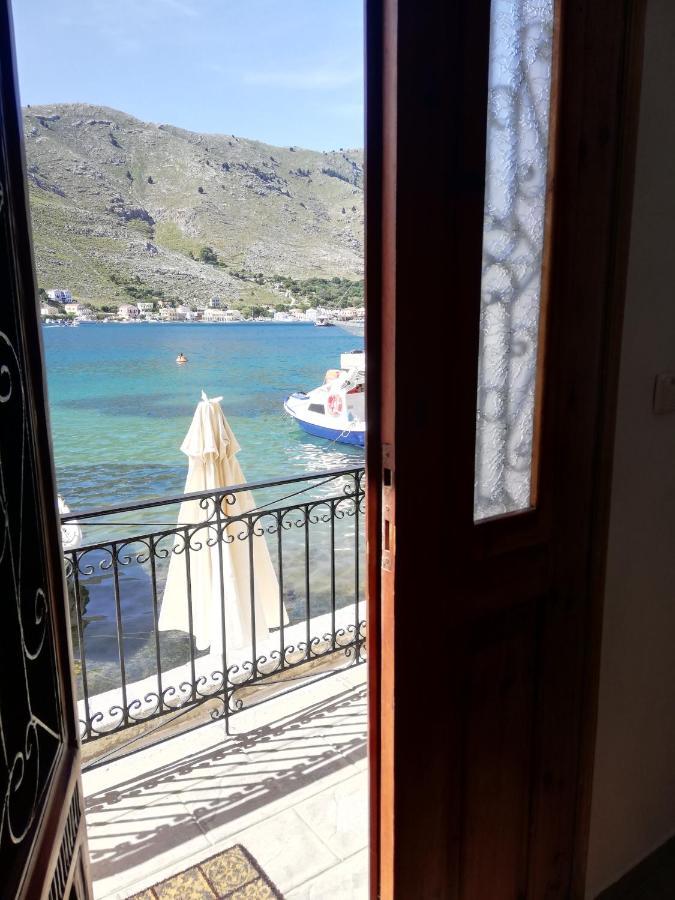 Perla Di Mare Appartement Sými Buitenkant foto
